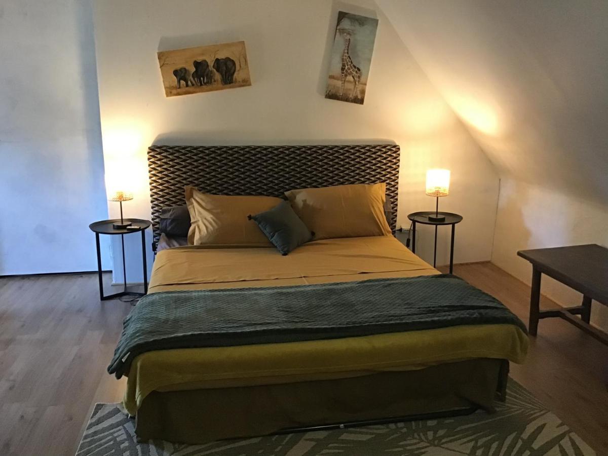 La Meuniere Villa Jouy  Eksteriør billede